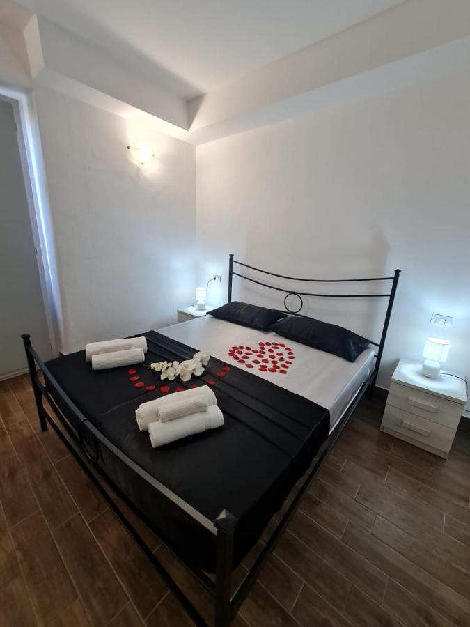 Curti Granda Hotel Rescaldina Eksteriør billede